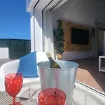 Oura V2 Jacaranda Албуфейра