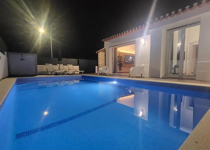 Oura V2 Jacaranda * Albufeira