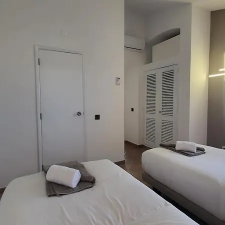 Oura V2 Jacarandá Villa