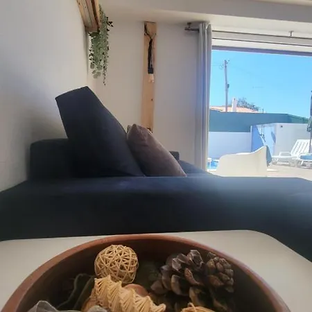 Oura V2 Jacaranda Villa Albufeira