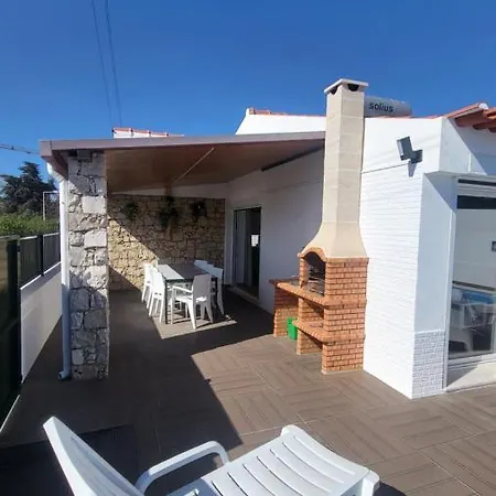 Villa Oura V2 Jacarandá *