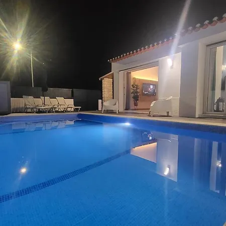 Oura V2 Jacaranda * Albufeira