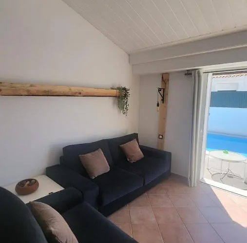 Villa Oura V2 Jacarandá